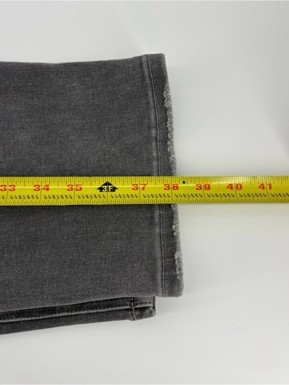Vervet "Gladness" High Rise Distressed Crop Straight Jeans, Gray, Women 32 D453 - Picture 8 of 10